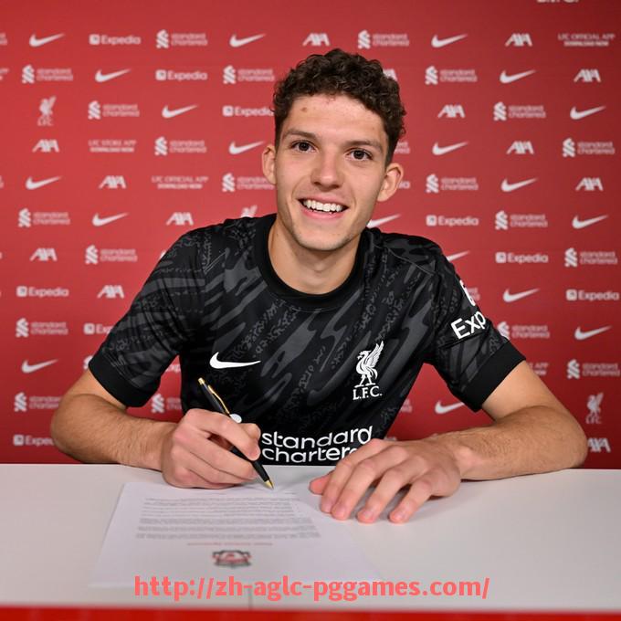 PG模拟器官方网站-2015年英超各球队身价的比较与分析